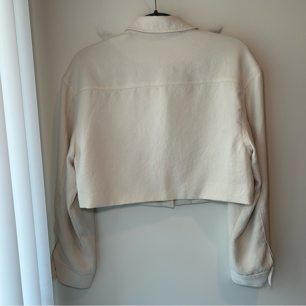 Aritzia Wilfred Shirt Jacket Cream Size Medium - Picture 11 of 12